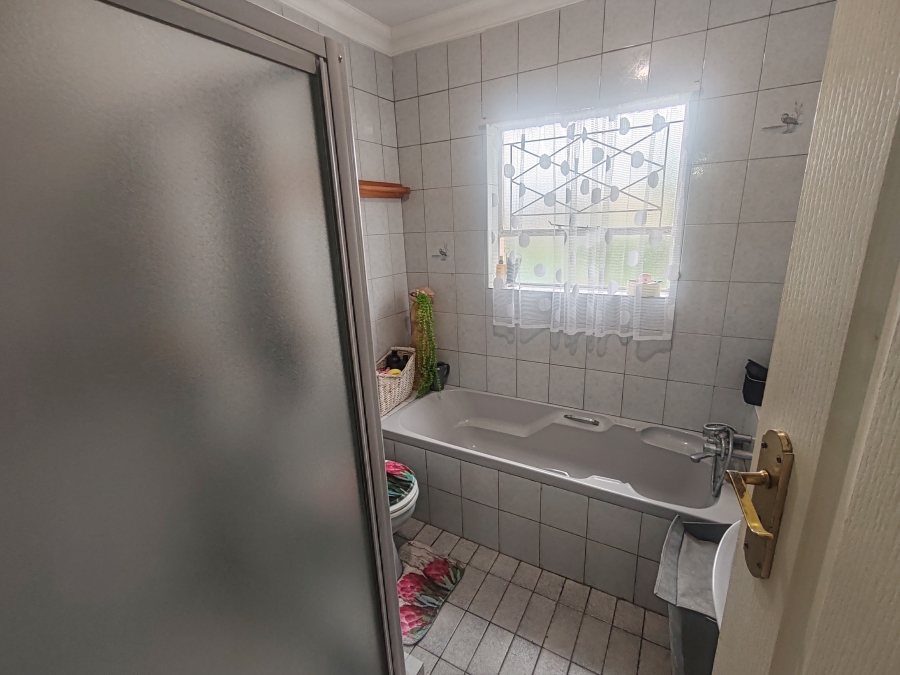 3 Bedroom Property for Sale in Manor Heights Eastern Cape